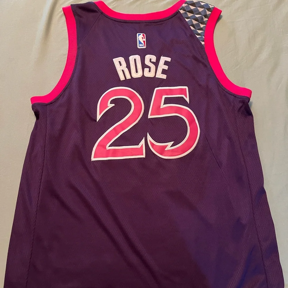 Wolves Jersey - Picture 2 of 2